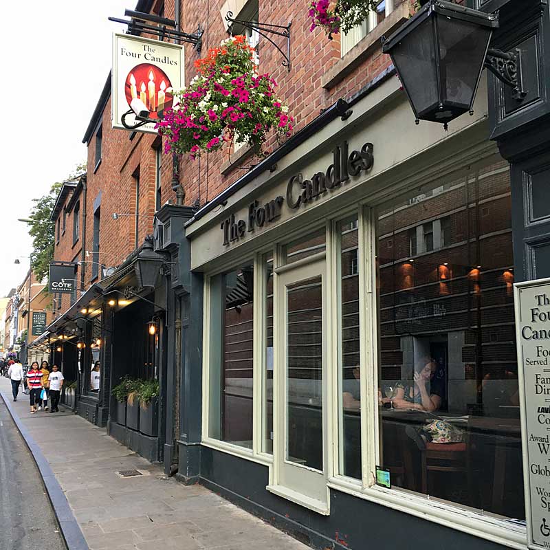 The Four Candles, Oxford